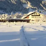 Schoenhensch *